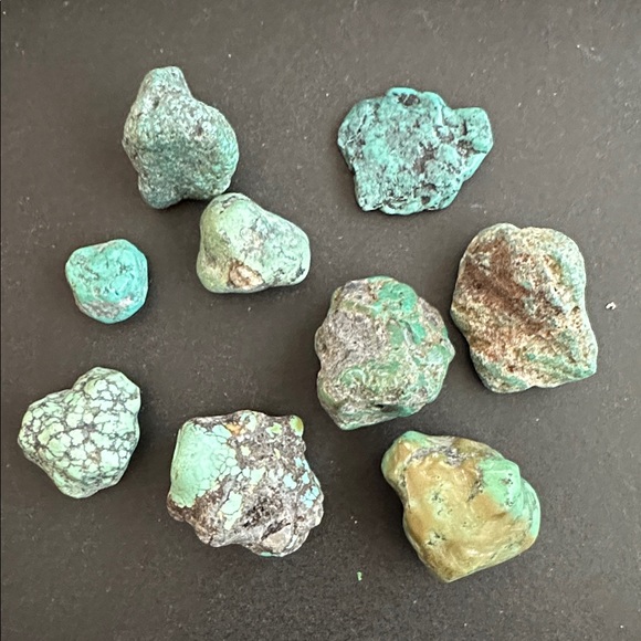 Jewelry - Vintage Genuine Turquoise loose stone beads